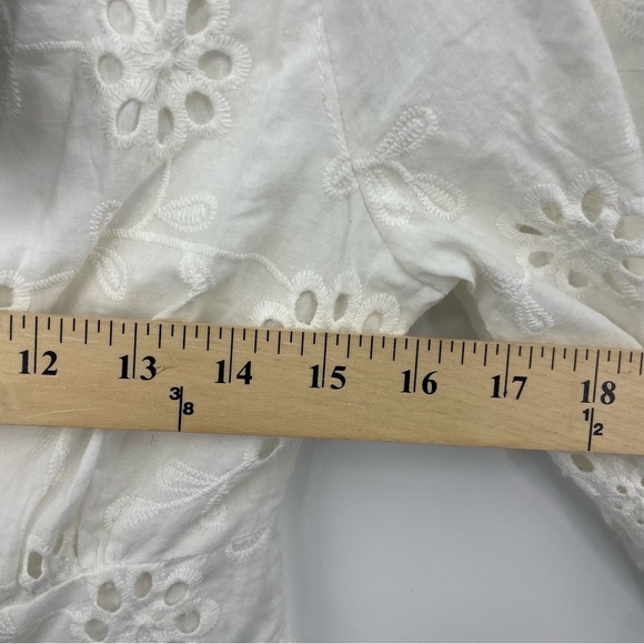 NWT Nasty Gal Wanna Hook Broderie Anglaise Blouse Sz 6 white eyelet - Picture 7 of 9